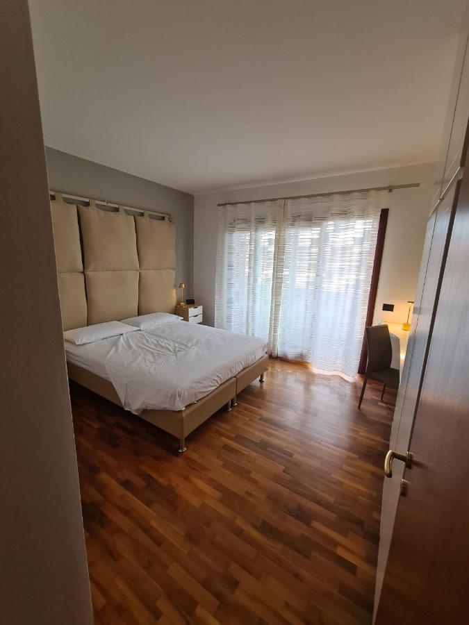Bed & Breakfast Rezzonico バッサーノ・デル・グラッパ エクステリア 写真